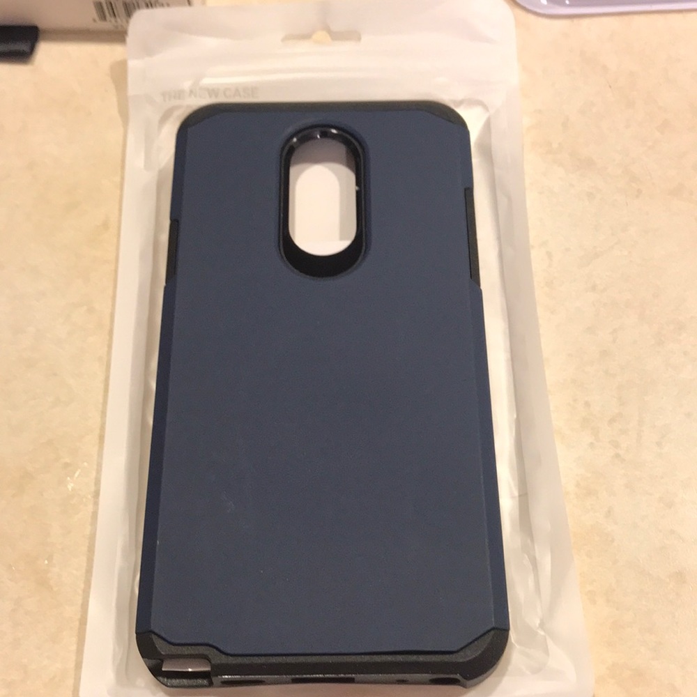 NEW Dual Layer navy case compatible with Stylo 5